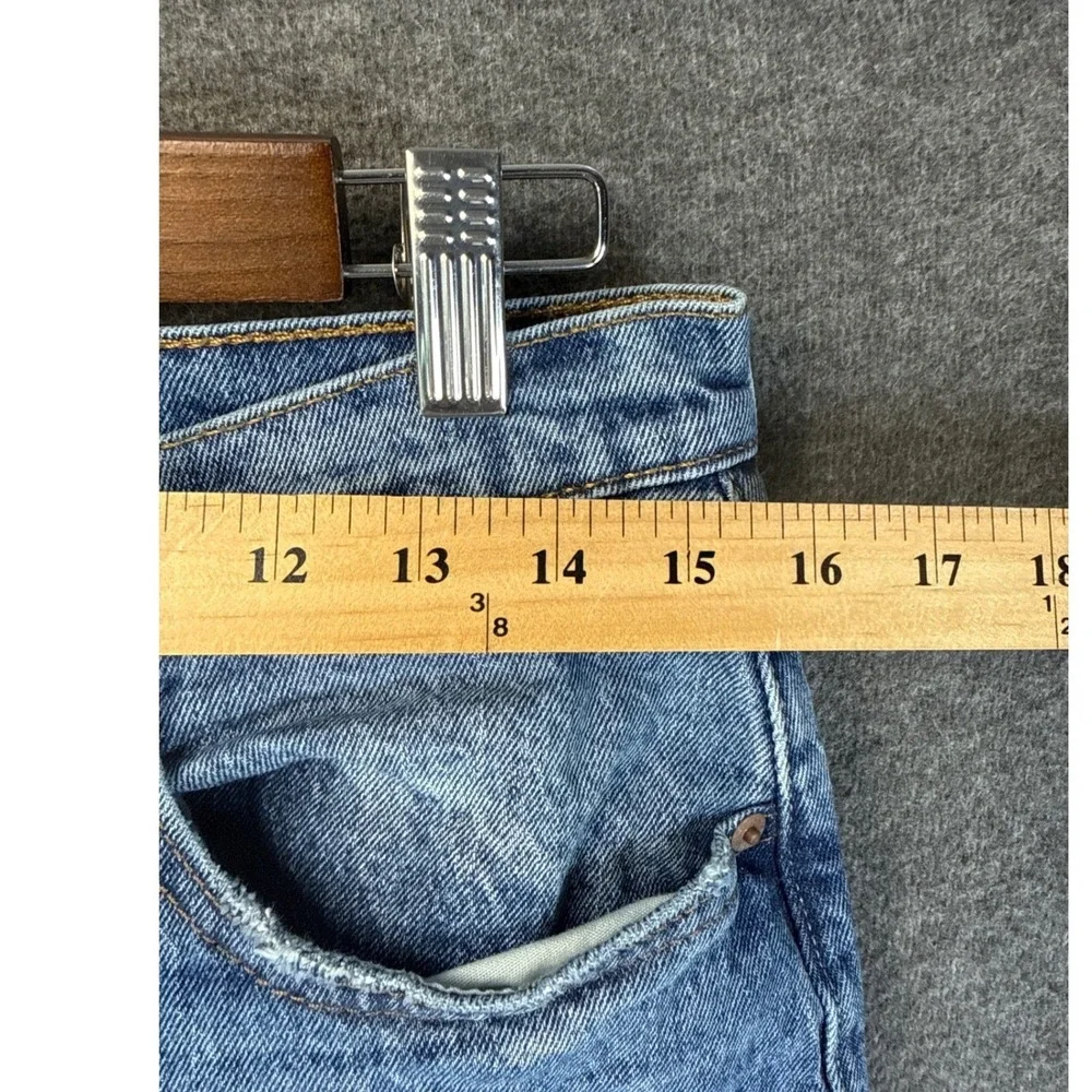 Levi's 501 Original Fit Jeans Men 30 Blue Straight Leg Button Fly Denim Academia